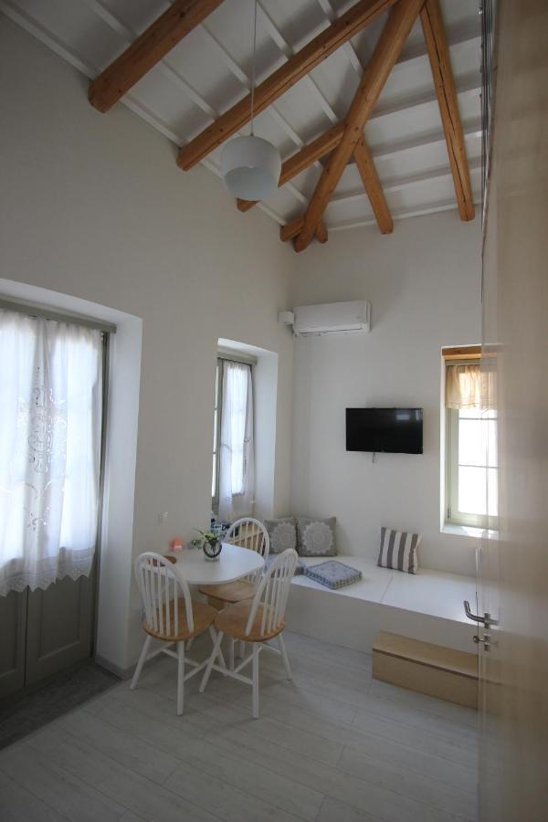 L Anima Boutique Suites İskados Dış mekan fotoğraf